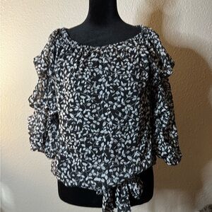 Floral Black and White Women's Top